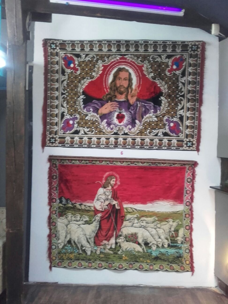 Muzeul Kitsch-ului isi deshide portirile pentru curiosi: &ldquo;Nimic nu este mai vulgar decat kitsch-ul sofisticat&rdquo;