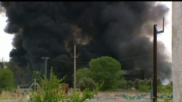 O romanca a fost ranita in seria de explozii care s-au produs la o uzina chimica in Spania