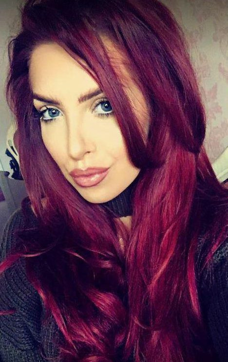 A crezut ca va avea parte de o partida de amor in trei, dar s-a facut de ras pe internet. Cum a fost pacalit barbatul