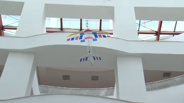 Salonul Inovatiei si Creativitatii din Pitesti. Creatiile prezentate de elevi, in lupta pentru premiile de 28.000 de lei