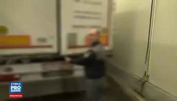 8 migranti irakieni si sirieni, prinsi in timp ce incercau sa intre in Romania. Suma uriasa pe care i-au platit-o calauzei