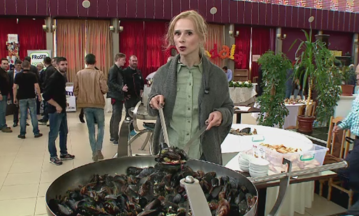 Ce putem manca in aceasta vara pe litoral. Bucatarii au preparat retete apetisante cu peste si fructe de mare