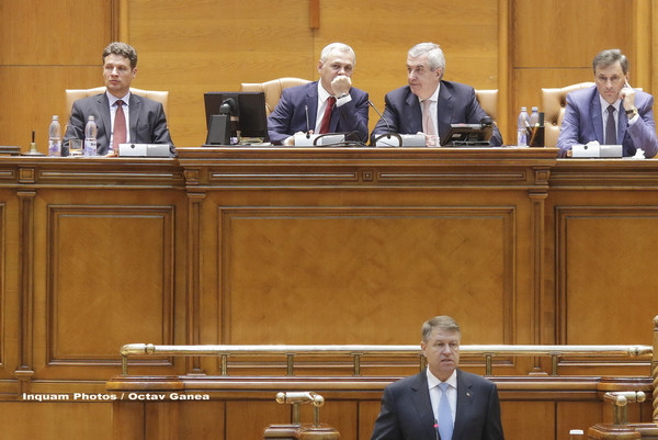 Președintele Iohannis merge în Parlament, la ședința solemnă organizată în memoria Regelui Mihai