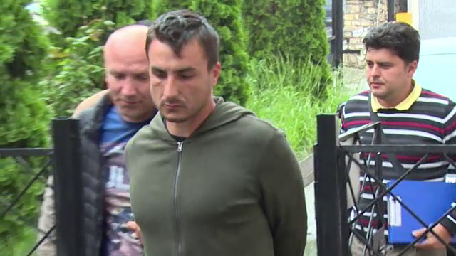 Un barbat propunea partide amoroase pe bani, insa victimele sfarseau talharite. Ce a postat o prostituata pe Facebook