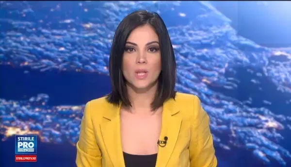 Parada de Ziua Victoriei in Moscova. Avioane de lupta, tancuri si 10.001 militari au defilat in Piata Rosie. VIDEO