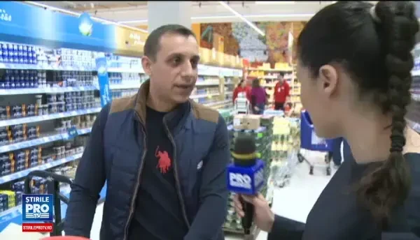 Profilul romanului care arunca cel mai des mancarea la gunoi. Cate kilograme de alimente sunt risipite de o familie anual