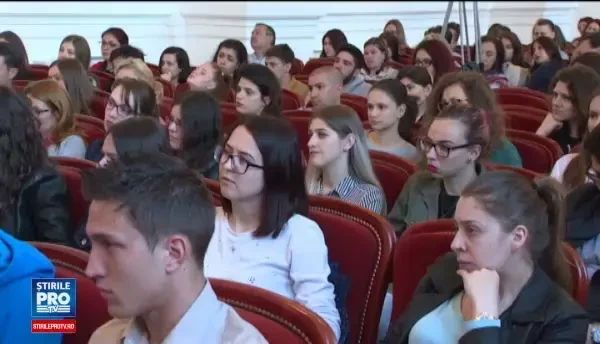 Universitatile din Romania, fabrici de diplome. Cati tineri ajung de fapt sa practice meseria pentru care s-au pregatit