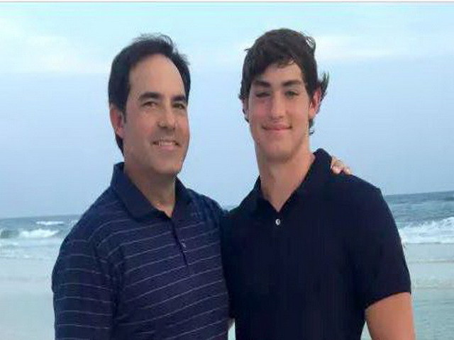 Lectia primita de un liceean neatent de la tatal sau. "Am ramas socat cand am vazut ca e acolo"