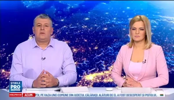 Operatiune delicata de salvare pentru pompierii americani, care au avut de eliberat 8 boboci de rata captivi intr-un canal