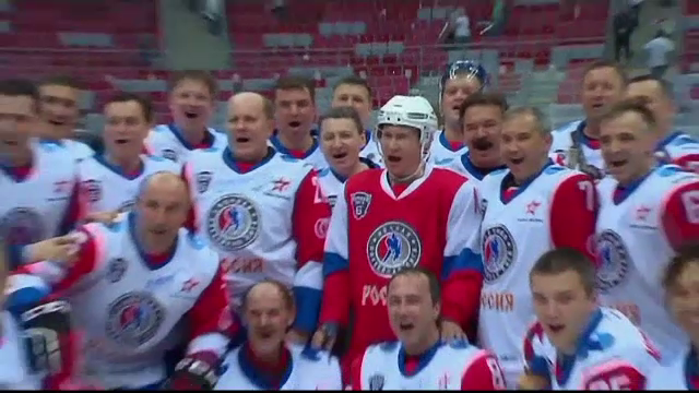 Vladimir Putin, invingator intr-un meci demonstrativ de hochei. Cine a mai facut parte din echipa sa