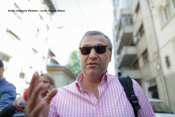 Scandalul campaniei prezidentiale din 2009. Dan Andronic a fost audiat in aceeasi zi atat la DNA, cat si la Parchetul General