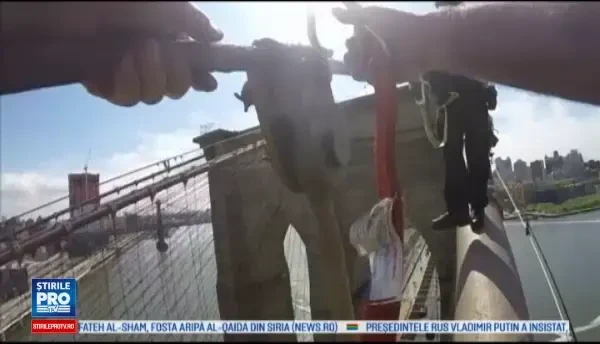 Un loc de munca la mare intaltime. Ce provocari au zilnic de depasit membrii unitatii speciale din New York