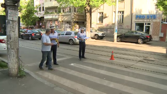 Cinci copii, loviti de o masina pe o trecere de pietoni din Sectorul 2. Care este starea ranitilor