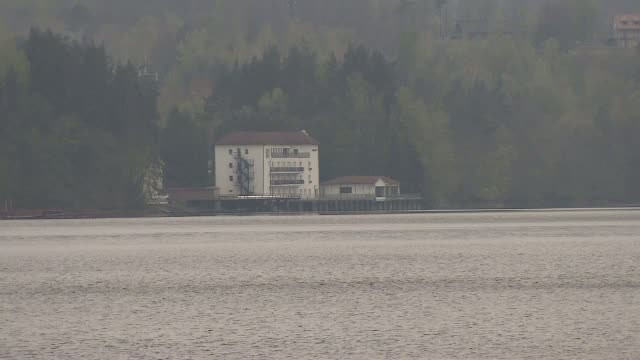 UCMR, Hidroelectrica, prejudicii