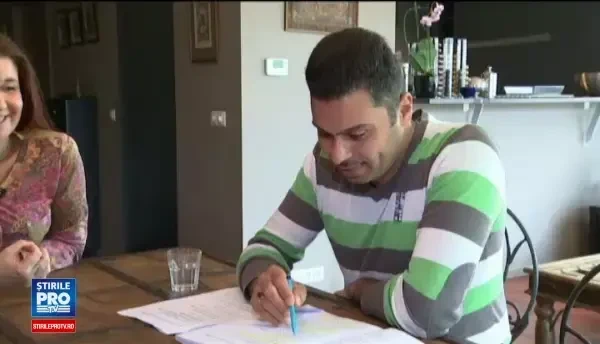 Manualul prin care belgienii au vrut sa ii invete franceza pe refugiati. Tata arunca bomba si merge la inchisoare