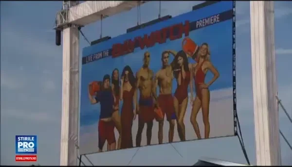 Premiera filmului Baywatch, la Miami. Cine joaca rolurile interpretate in serial de Pamela Anderson si David Hasselhoff