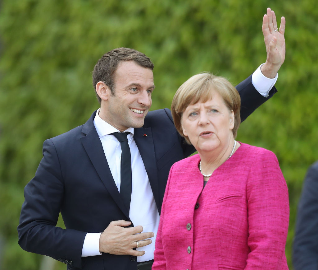 Emmanuel Macron, aclamat de multime la Berlin. Mesajul noului presedinte al Frantei cu privire la Zona Euro