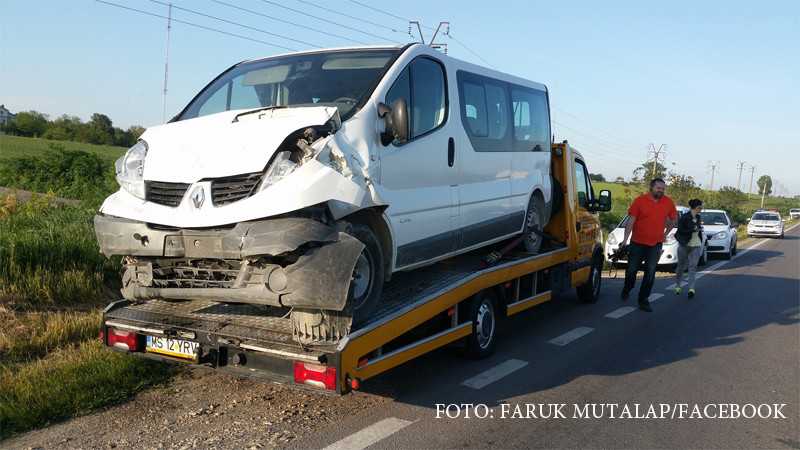 Accident cu 8 raniti pe DN3, la iesirea din Constanta. De vina ar fi un sofer care a incercat sa intoarca pe linia continua
