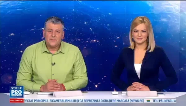 Piton urias, capturat la o ghena de gunoi din Moscova. Nimeni nu stie cum a ajuns reptila in oras