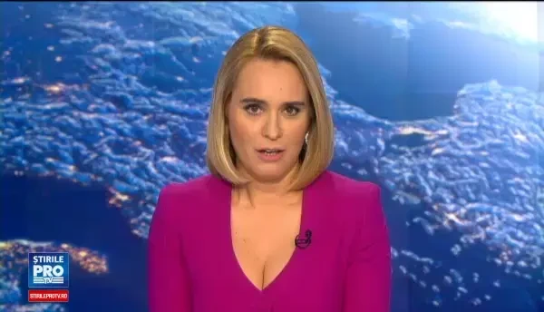 Cum arata pisica uriasa care aspira la titlul de cea mai lunga pisica din lume si care mananca zilnic carne de cangur