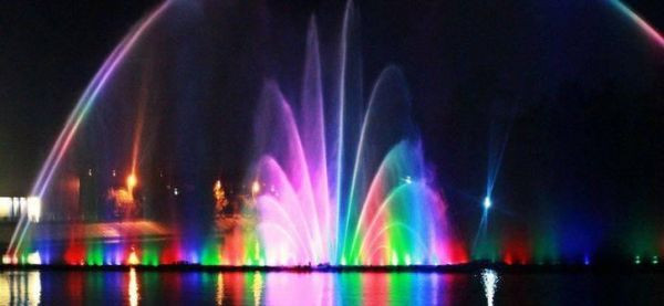 Robu contra naturii si a timisorenilor. Primarul se incapataneaza sa construiasca o fantana exact unde nu o vor alegatorii