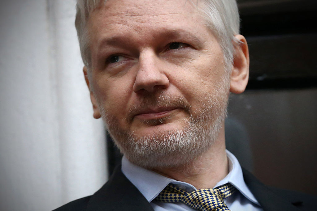 Ecuadorul a încercat să îi ofere lui Julian Assange un post diplomatic la Moscova