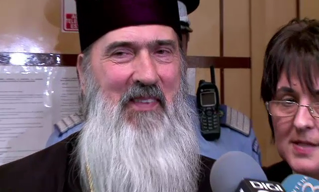 Arhiepiscopul Teodosie a fost trimis în judecată de DNA pentru mai multe infracțiuni