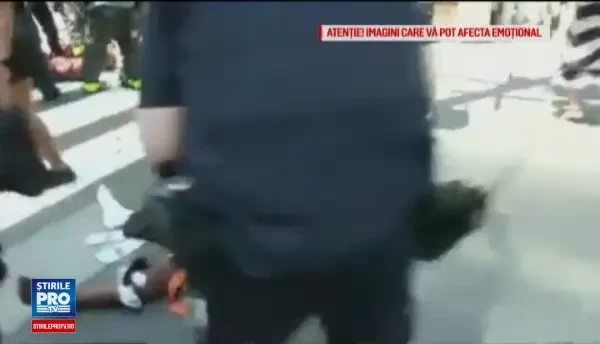 Un tablou al artistului american Jean Michel Basquiat, vandut cu 110.5 milioane de dolari la o licitatie in New York