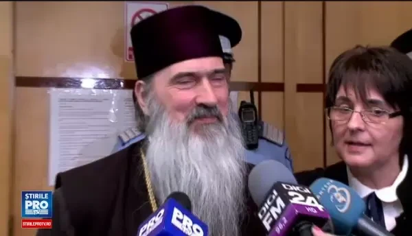 Arhiepiscopul Teodosie afla luni daca controlul judiciar va fi inlocuit cu arestul la domiciliu.