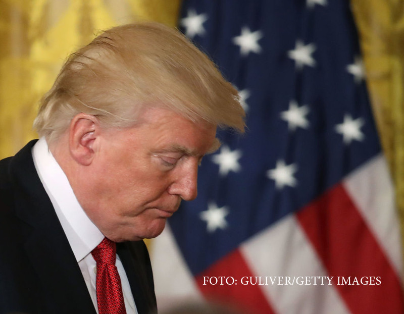 Presedintele Statelor Unite este anchetat pentru ca l-a demis pe seful FBI. Anuntul facut de Donald Trump pe Twitter