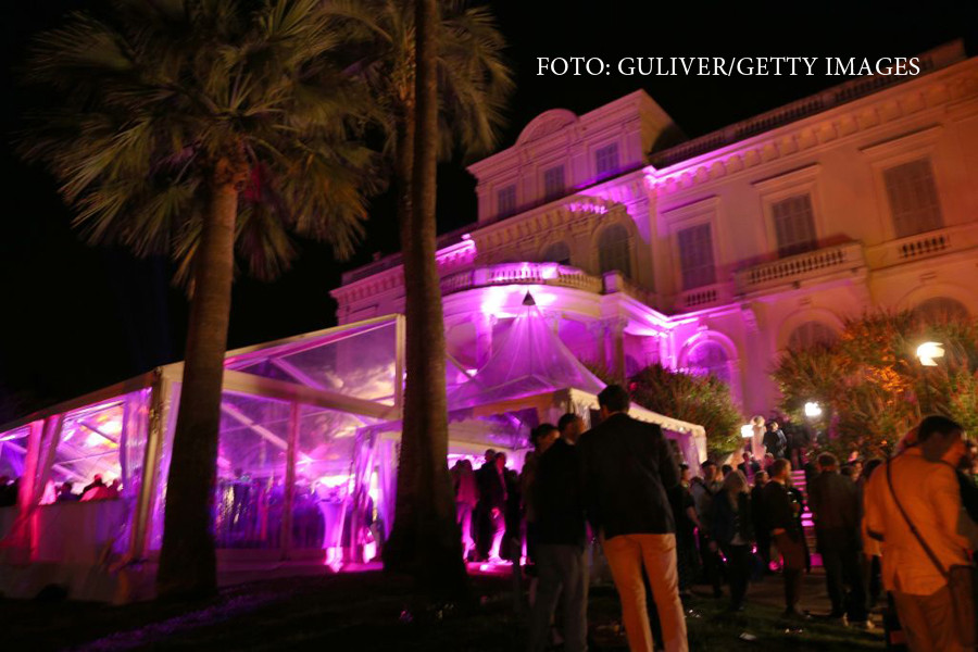 Alerta de securitate la festivalul de la Cannes. Spectatorii au fost evacuati din sala de agenti