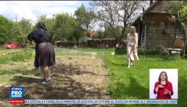 O pictorita olandeza s-a indragostit iremediabil de Maramures si a devenit de-a noastra. Artista gateste romaneste