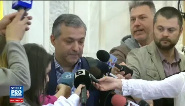 Dan Andronic, la comisia de ancheta a alegerilor prezidentiale din 2009: Sa incercam, daca vreti, un efort de vidanjare