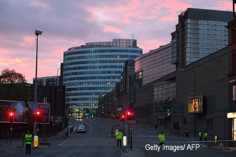 Reactia oficialilor romani, dupa explozia de la Manchester Arena. Klaus Iohannis: "Revoltat si intristat"