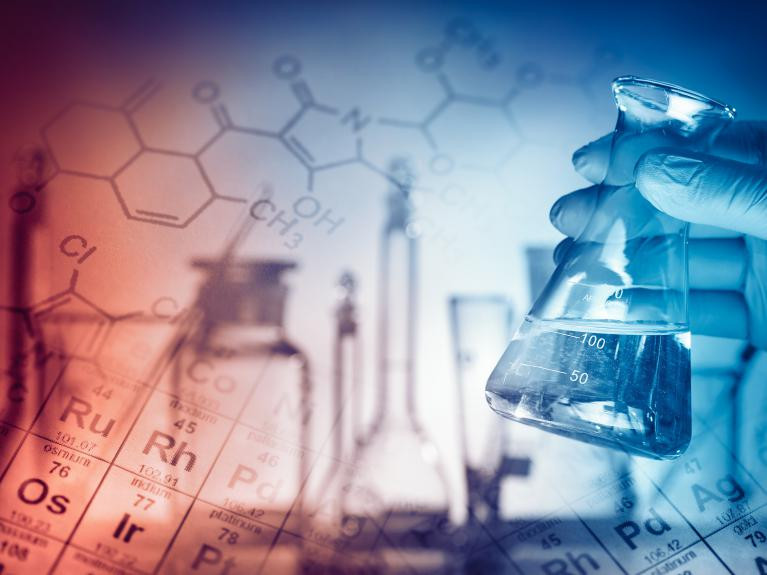 Nou tratament impotriva cancerului autorizat in Statele Unite. Medicamentul ataca doar tumorile, nu si organul afectat