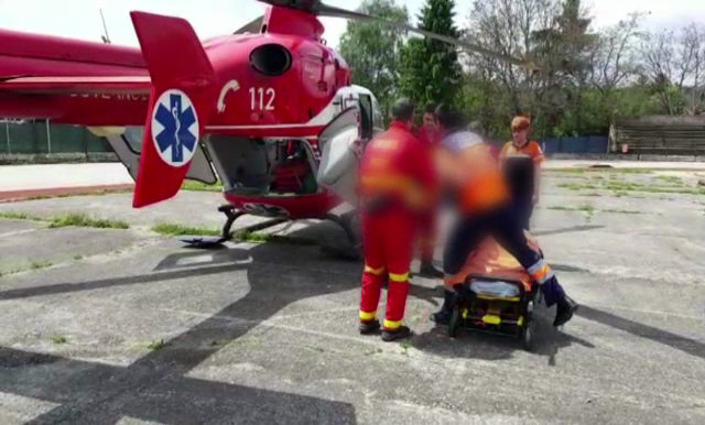 Copil de 12 ani, ranit grav intr-un accident, in drum spre casa. Baiatul s-a dezechilibrat si a cazut in fata masinii