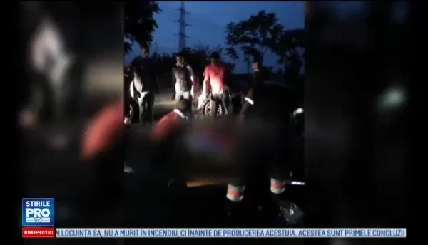 Trei persoane ranite, dupa ce un sofer care circula cu viteza a ajuns in sant