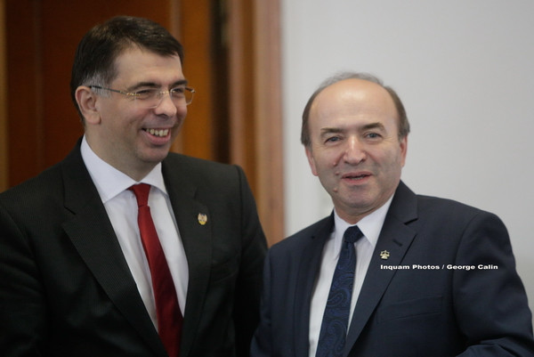 Robert Cazanciuc: ”Klaus Iohannis va răspunde în fața alegătorilor”