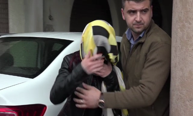 O tanara de 36 de ani din Cluj, care conducea o firma de publicitate, a fost ridicata de politisti. Cu cat a inselat statul