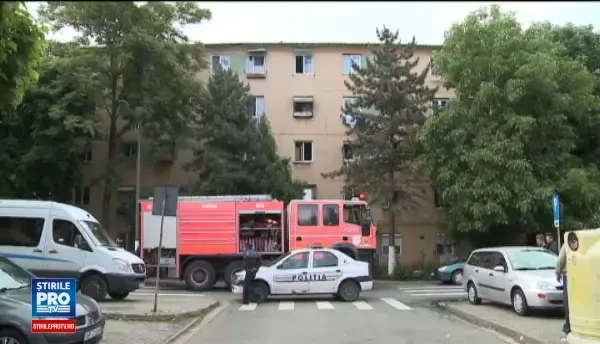 Un bloc de garsoniere din Arad, zguduit de o explozie puternica. Ce s-a intamplat cu locatarii
