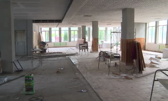 Fabricile construite de straini in Romania, transformate in sali de nunti. Motivele invocate de romani ca sa nu munceasca