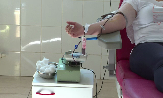 Recompense de la Gabriela Firea. Ce vor primi donatorii de sânge din București, pe lângă beneficiile oferite de Guvern