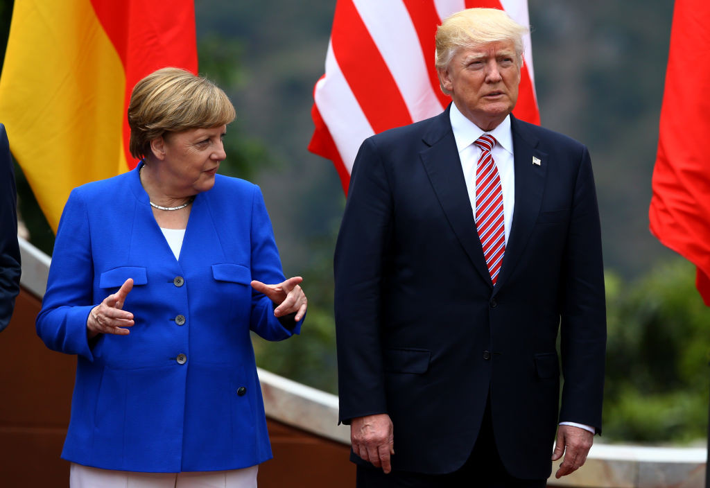 Donald Trump ar fi decis sa retraga SUA din Acordul privind schimbarile climatice. "Make America Great Again"