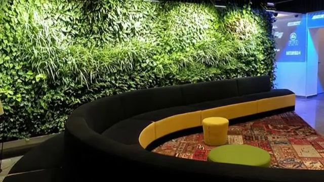 Natura, principala sursa de inspiratie a designerilor de interior. Cum arata parchetul ce imita fagurele de miere