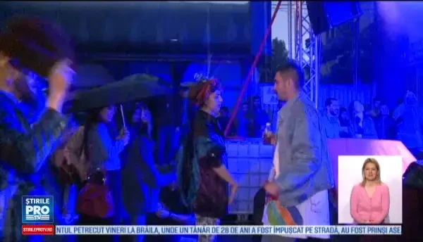 Festivalul Femei pe Matasari a avut succes chiar daca in Bucuresti a plouat puternic: Ploaia este binecuvantare!