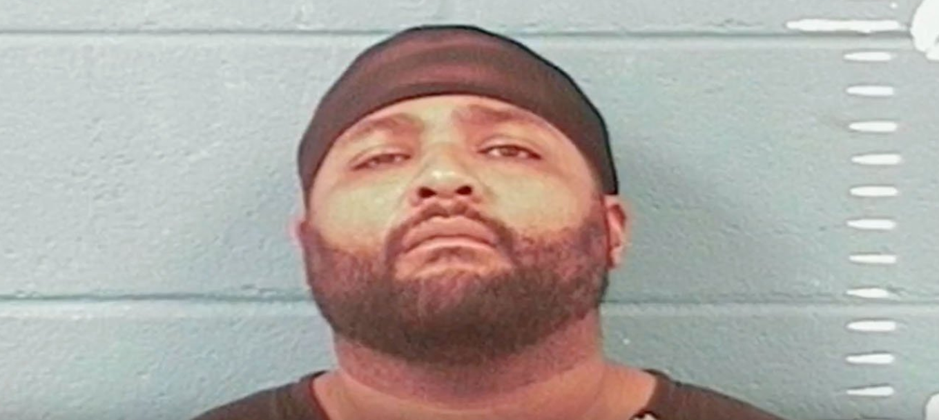 Scos din minti, un american si-a luat arma si a ucis 8 oameni, inclusiv un politist: "Nu mai merit sa traiesc"