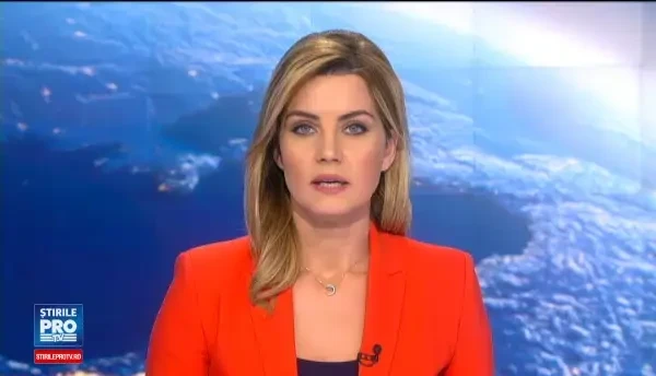 Un motociclist din Suceava a zburat prin acoperisul unei cladiri. Cum s-a putut petrece accidentul