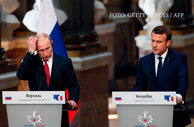 Vladimir Putin si Emmanuel Macron