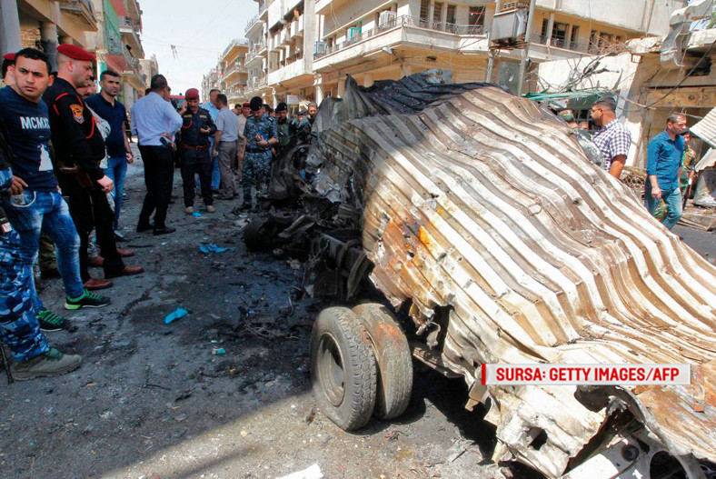 Un atacator sinucigas cu bomba, deghizat in femeie, a ucis 14 oameni intr-o tabara de refugiati din Irak. Cum a actionat