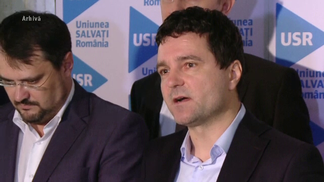 "Familia traditionala" a incins spiritele in USR. Nicusor Dan, in razboi deschis cu grupul lui Cristian Ghinea